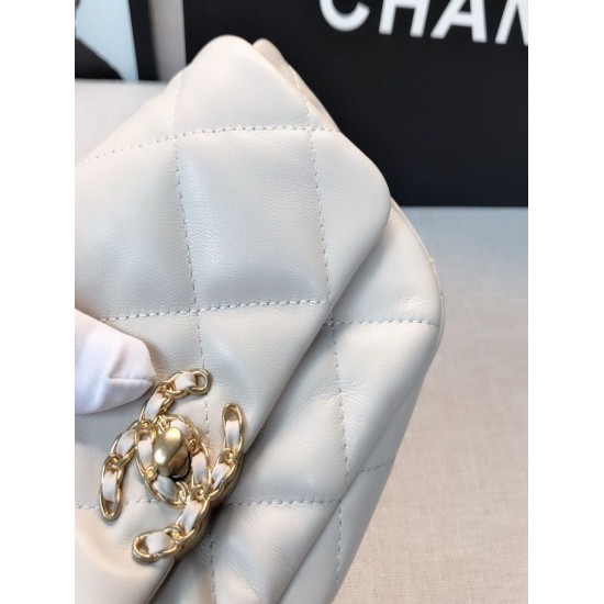 Replica 19 Waist Bag AS1163 White