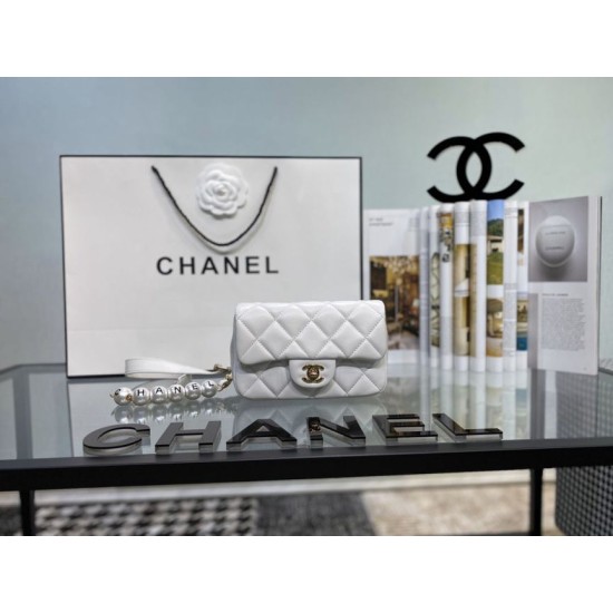 Fake Logo Pearl Chain Bag AS1610 White Replica