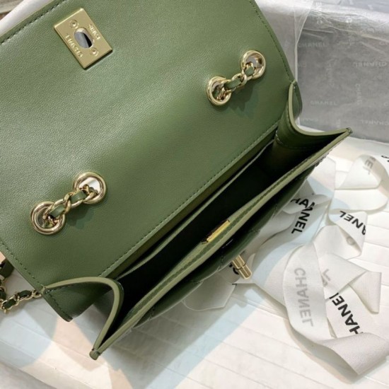 Fake Chain Wallet AS2742 Green Replica