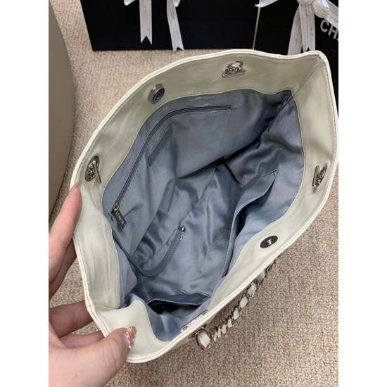 Fake Zipped Shopping Bag White Replica