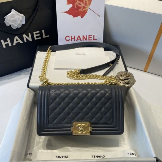 Fake Boy Classic Flap Bag A67086 13 Replica