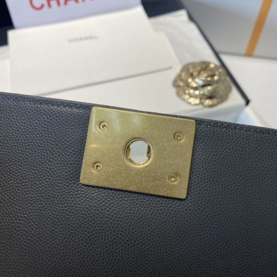 Fake Boy Classic Flap Bag A67086 13 Replica