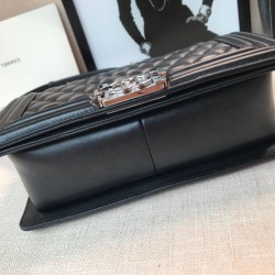 Fake Boy Classic Flap Bag A67086 Black Steel Hardware Replica Replica Boy Classic Flap Bag A67086 Black Steel Hardware
