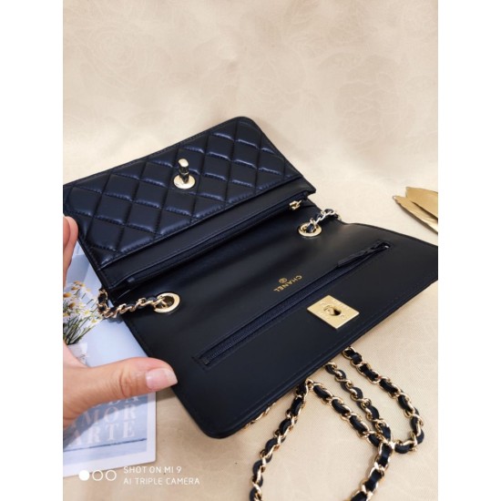Replica Classic Lambskin Woc Bag A80972 Black