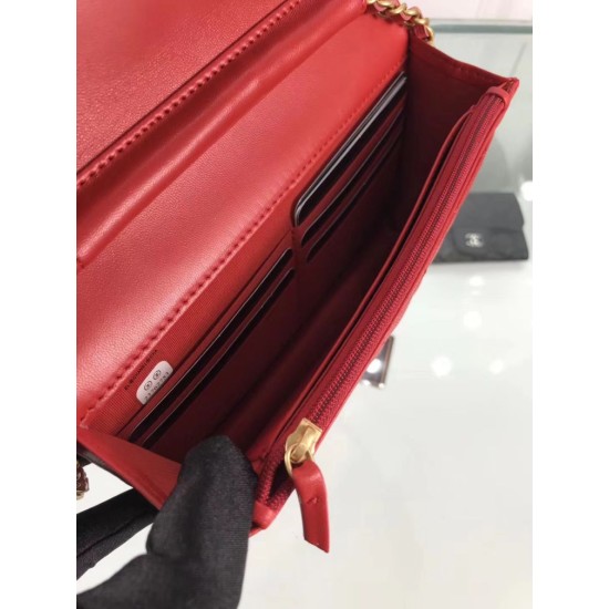Replica CC Filigree Wallet On Chain Red