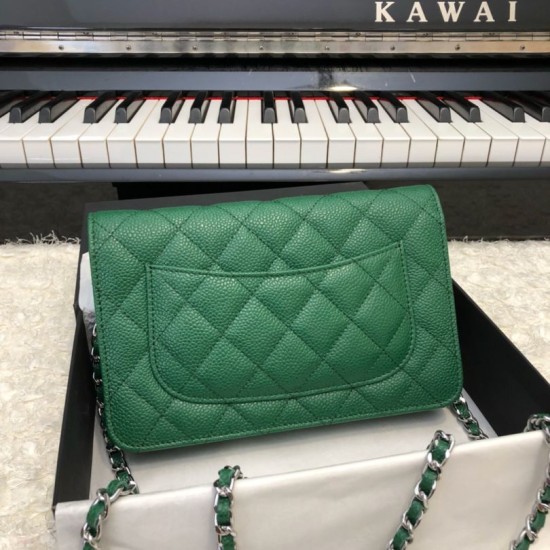 Replica Clacci Grained Calfskin Woc Bag A33814 Green Replica Clacci Grained Calfskin Woc Bag A33814 Green
