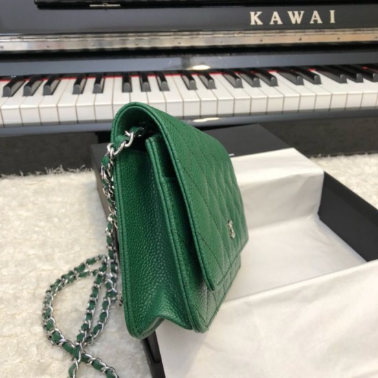 Replica Clacci Grained Calfskin Woc Bag A33814 Green Replica Clacci Grained Calfskin Woc Bag A33814 Green