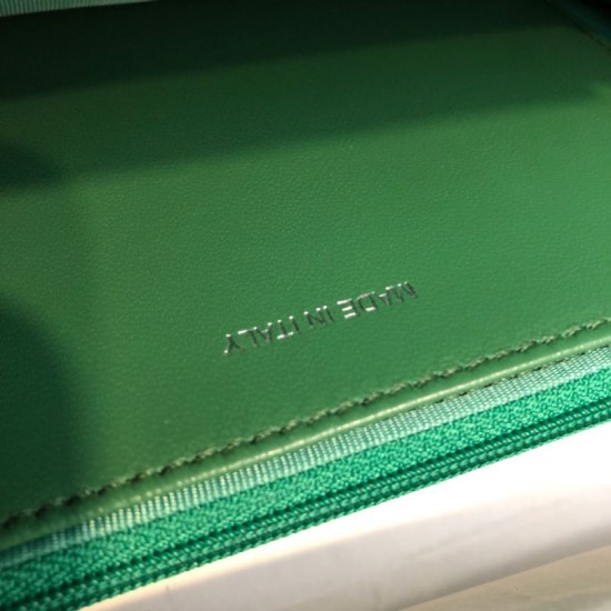 Replica Clacci Grained Calfskin Woc Bag A33814 Green Replica Clacci Grained Calfskin Woc Bag A33814 Green
