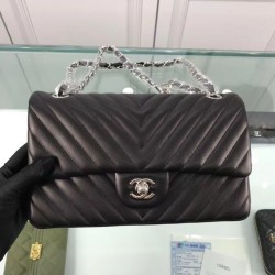 Replica Chevron Jumbo Flap Bag A01112 Black