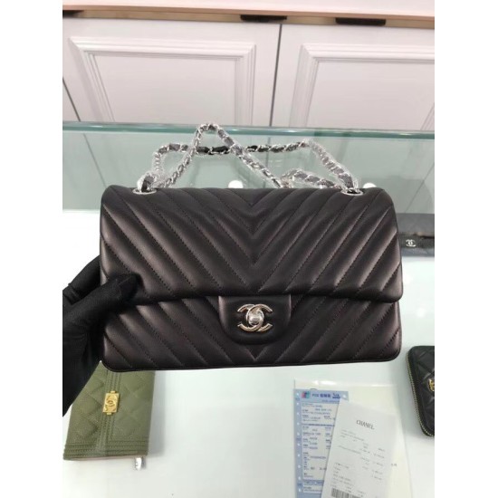 Replica Chevron Jumbo Flap Bag A01112 Black