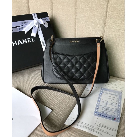 Fake Lambskin Plain Shoulder Bags AS0416 Black Replica