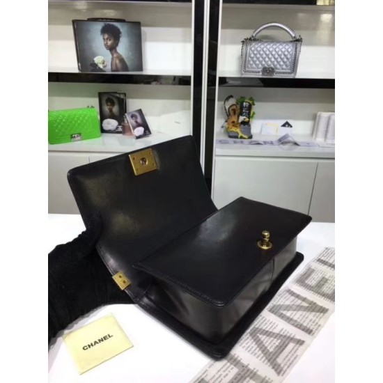 Fake Medium Boy Flap Shoulder Bag A67086 Black Replica