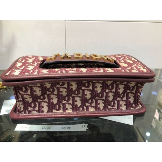 Replica Christian Dior Evolution J'ADIOR Flap Bag M9000 Red Replica Christian Dior Evolution J'ADIOR Flap Bag M9000 Red