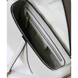 Replica Christian Dior Saddle Bag M0446 White Fake Christian Dior Saddle Bag M0446 White Replica