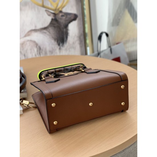 Replica Gucci Diana Mini Tote Bag 655661 Coffee Replica Gucci Diana Mini Tote Bag 655661 Coffee
