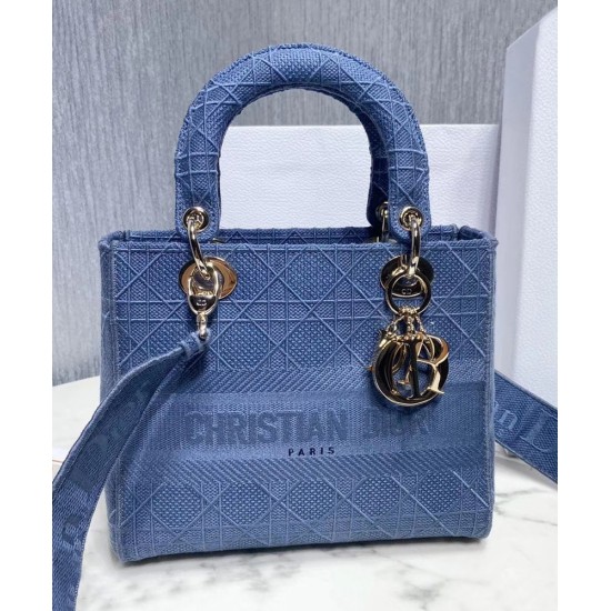 Replica Christian Dior Medium Lady D-Lite Bag Replica Christian Dior Medium Lady D-Lite Bag