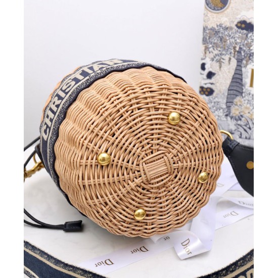 Replica Christian Dior Wicker Bucket Bag Apricot Replica Christian Dior Wicker Bucket Bag Apricot
