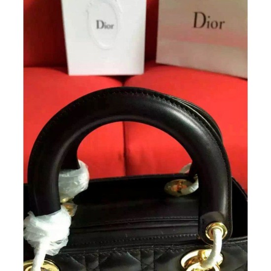Fake Dior Lady Dior Medium Classic Tote Bag With Lambskin Black Replica Replica Dior Lady Dior Medium Classic Tote Bag With Lambskin Black