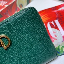 Replica Gucci Zumi Grainy Leather Zip Around Wallet 570661 Green