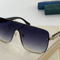 Fake Gucci GG0677 Square Sunglass Blue Replica