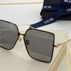 Fake Dior Shaded Square Sunglasses Gray Replica