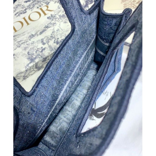 Replica Christian Dior Book Tote Mini Denim Dior Oblique Embroidered Tote Blue Replica Christian Dior Book Tote Mini Denim Dior Oblique Embroidered Tote Blue