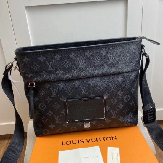 Replica Louis Vuitton Besace Zippee Monogram Eclipse M45216