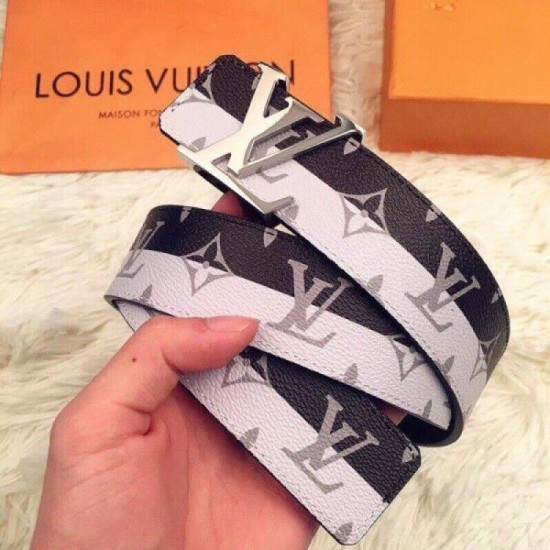 Fake Louis Vuitton Initiales 40mm Belt Monogram MP034Q Replica