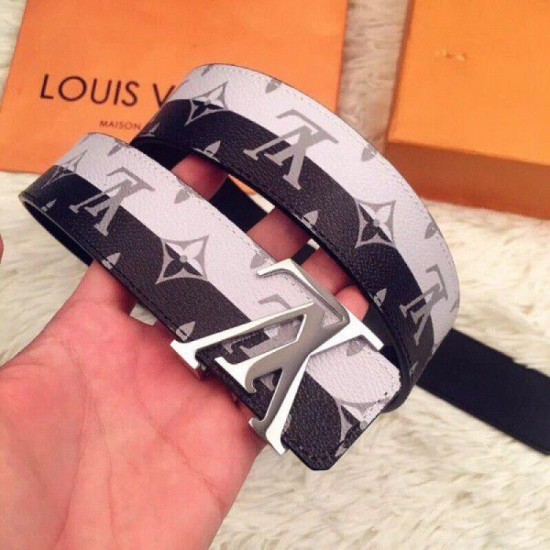 Fake Louis Vuitton Initiales 40mm Belt Monogram MP034Q Replica