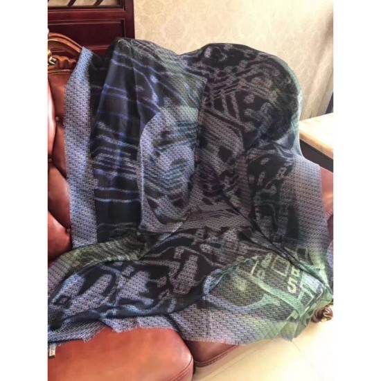 Fake Gucci Square Cashmere Silk Scarf Replica