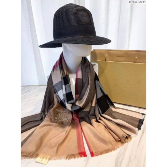 Fake Gucci Classic Large Check Cashmere Scarf Camel Replica