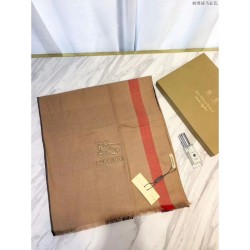 Fake Gucci Classic Large Check Cashmere Scarf Camel Replica