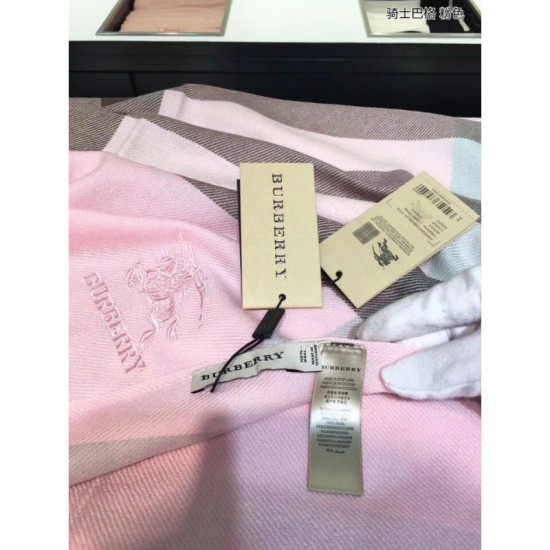 Fake Gucci Classic Large Check Cashmere Scarf Pink Replica