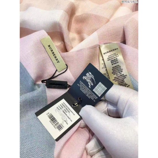 Replica Gucci Classic Large Check Cashmere Scarf Pink