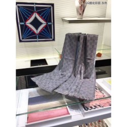Replica Gucci GG Jacquard Pattern Knit Scarf With Fiinge Men Gray