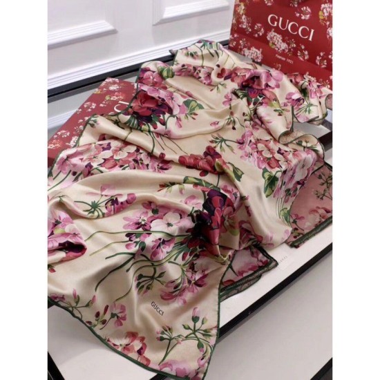 Fake Gucci Classic Geranium Double Print Silk Scarf Apricot Replica
