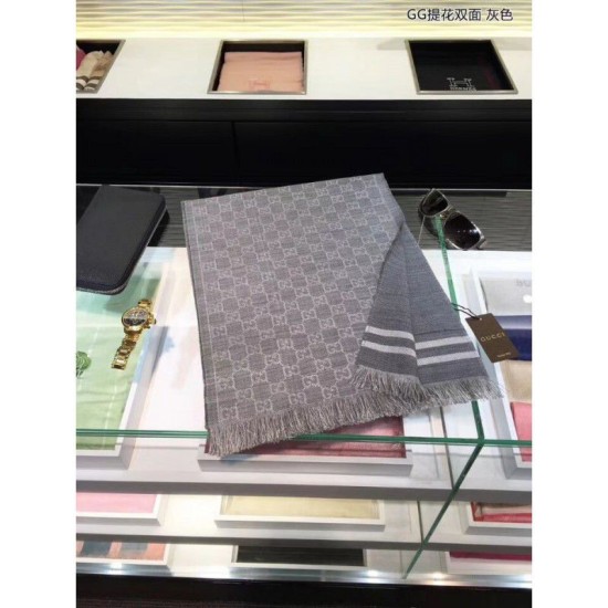 Replica Gucci GG Jacquard Pattern Knit Scarf With Fiinge Men Gray