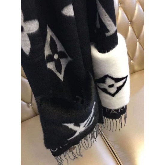 Fake Louis Vuitton Cold Reykjavik Scarf M74353 Replica