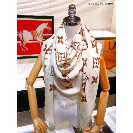 Replica Louis Vuitton Giant Jungle Monogram Shawl M75883
