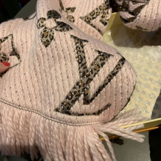 Fake Louis Vuitton Giant Jungle Logomania Scarf M75884 Replica