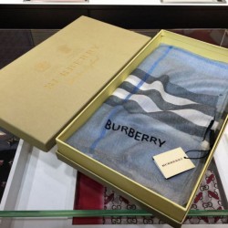 Replica Burberry Classic Check Cashmere Shawl Blue