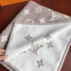 Replica Louis Vuitton Monogram Blanket Tea