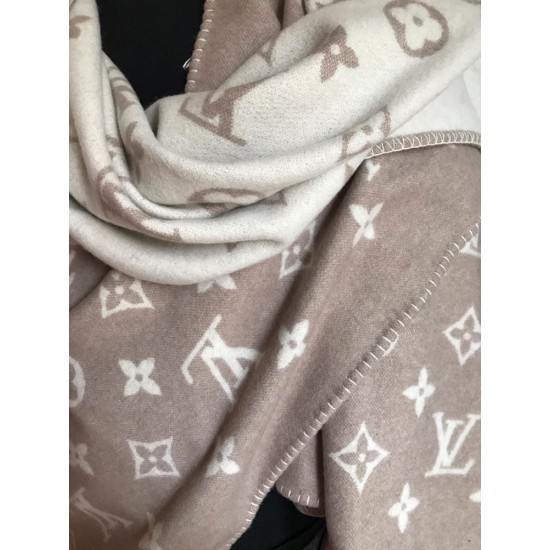Replica Louis Vuitton Monogram Blanket Tea