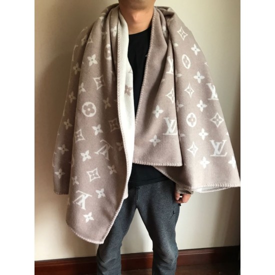 Replica Louis Vuitton Monogram Blanket Tea