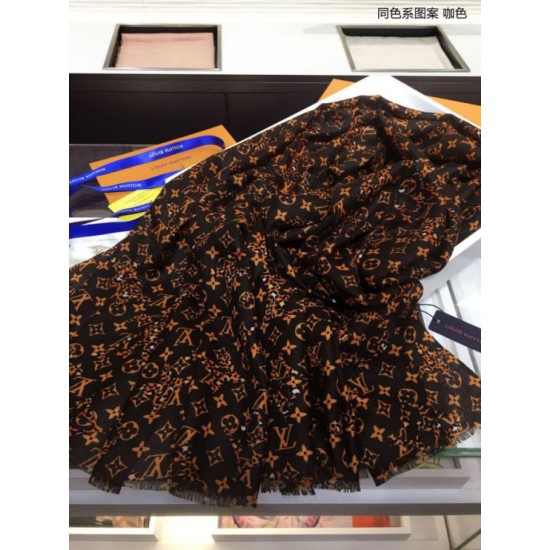 Fake Louis Vuitton Monogram Giant Jungle Shawl 110 x 200 Coffee Replica