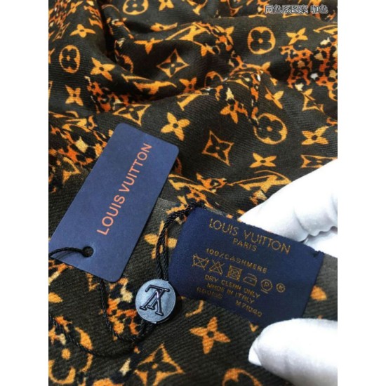 Fake Louis Vuitton Monogram Giant Jungle Shawl 110 x 200 Coffee Replica