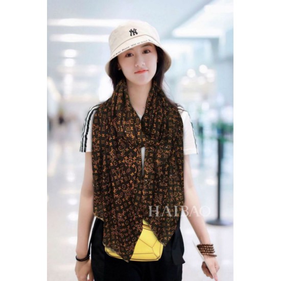 Fake Louis Vuitton Monogram Giant Jungle Shawl 110 x 200 Coffee Replica