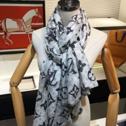 Replica Louis Vuitton Monogram Giant Jungle Shawl 110 x 200 White