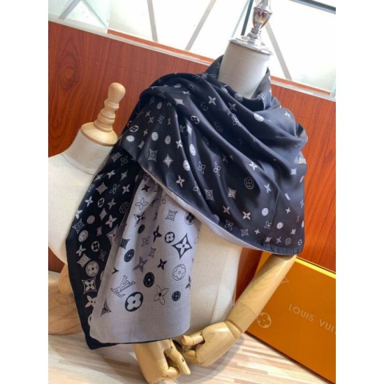 Replica Louis Vuitton Giant Pop Monogram Cashmere Scarf Gay