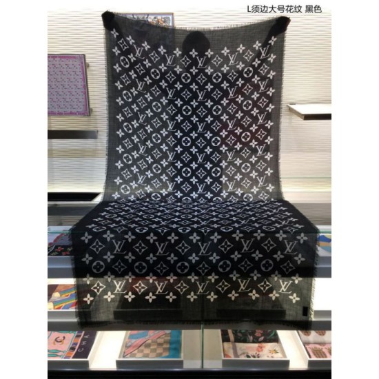 Replica Louis Vuitton Edge Pattern Monogram Cashmere Schawl Black
